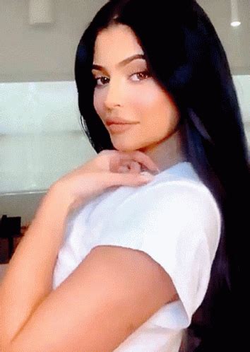 kylie jenner gif|More.